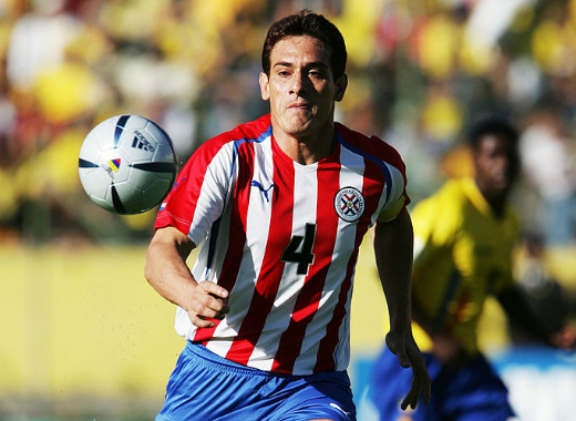 Carlos Gamarra con la camiseta de Paraguay 