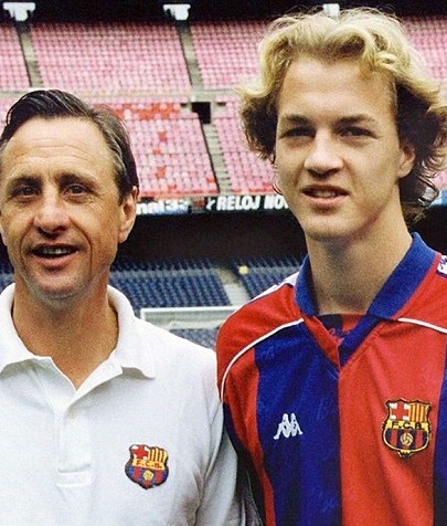 Johan Cruyff junto a su hijo Jordi.