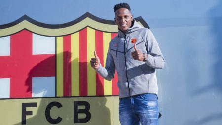 Así juega Yerry Mina, nuevo jugador del FC Barcelona. Twitter.com