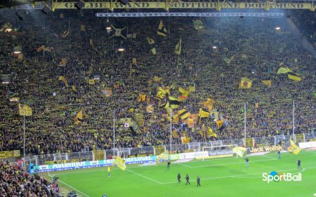 Estadios con más porcentaje de asistencias: Signal Iduna Park Borussia Dortmund