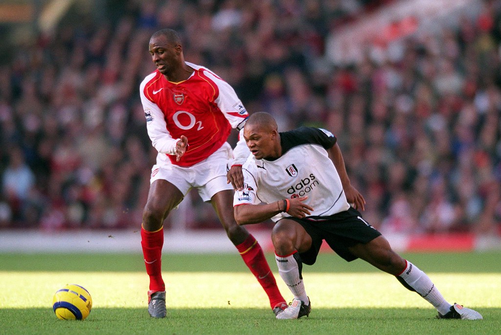 Patrick Vieira era el músculo del Arsenal invicto en 2004